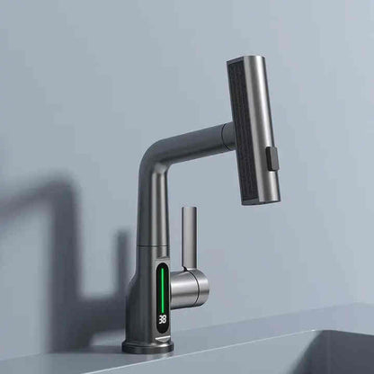 Akıllı Dijital Ekranlı Lavabo Musluğu – Sıcaklık Göstergeli 360° Dönebilen Modern Batarya