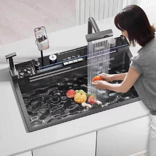 Premium Akıllı Mutfak Evyesi – Şelale Batarya ve Çok Fonksiyonlu Evye Seti